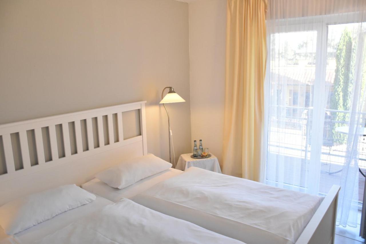 Hotel Kamps Ehrstädt 外观 照片