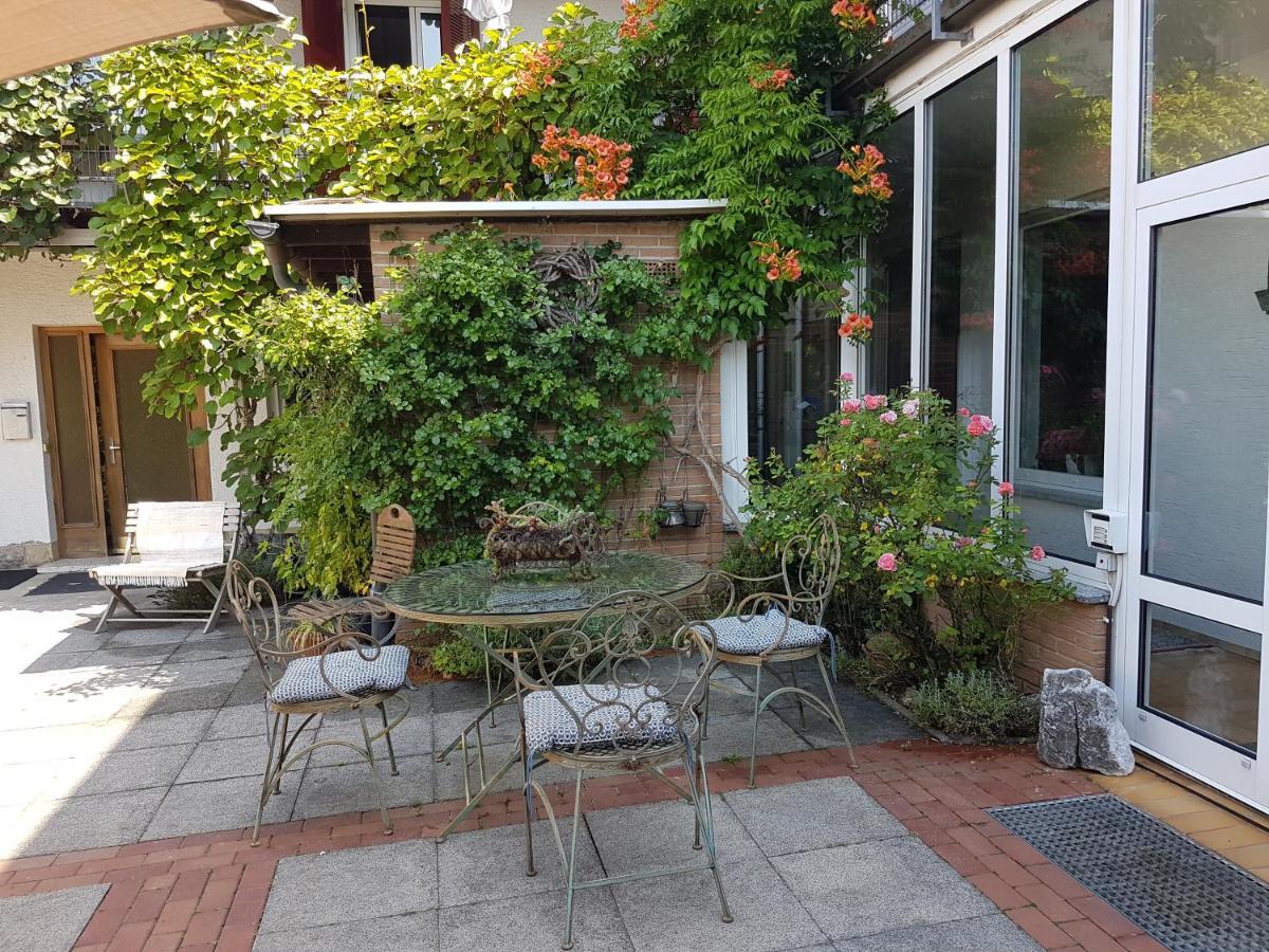 Hotel Kamps Ehrstädt 外观 照片